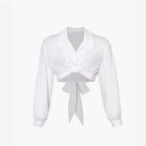 Bow tie crisscross waist cropped white blouse button down top. NWOT.